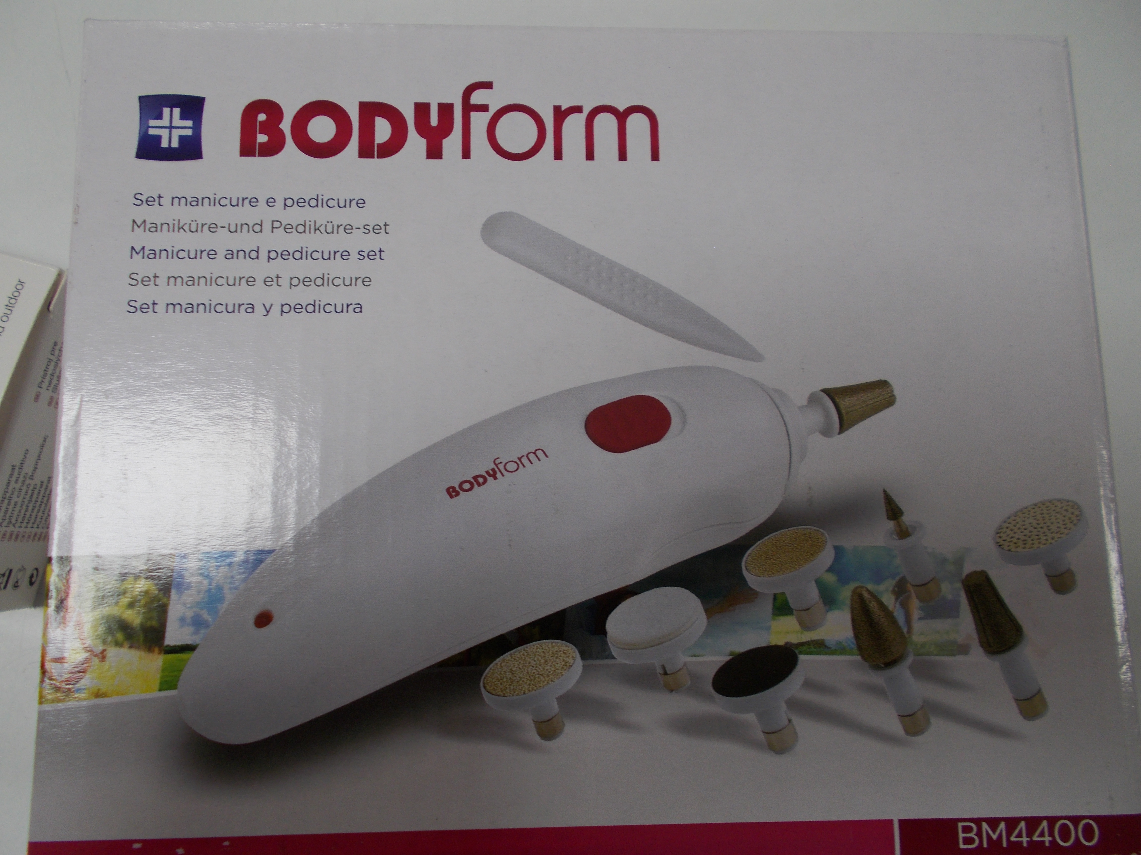 SET MANICURE E PEDICURE La Sanitaria di Barco Mariangela