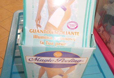 GUANTO ESFOLIANTE La Sanitaria di Barco Mariangela