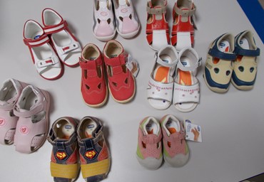 SANDALINI BIMBI La Sanitaria di Barco Mariangela