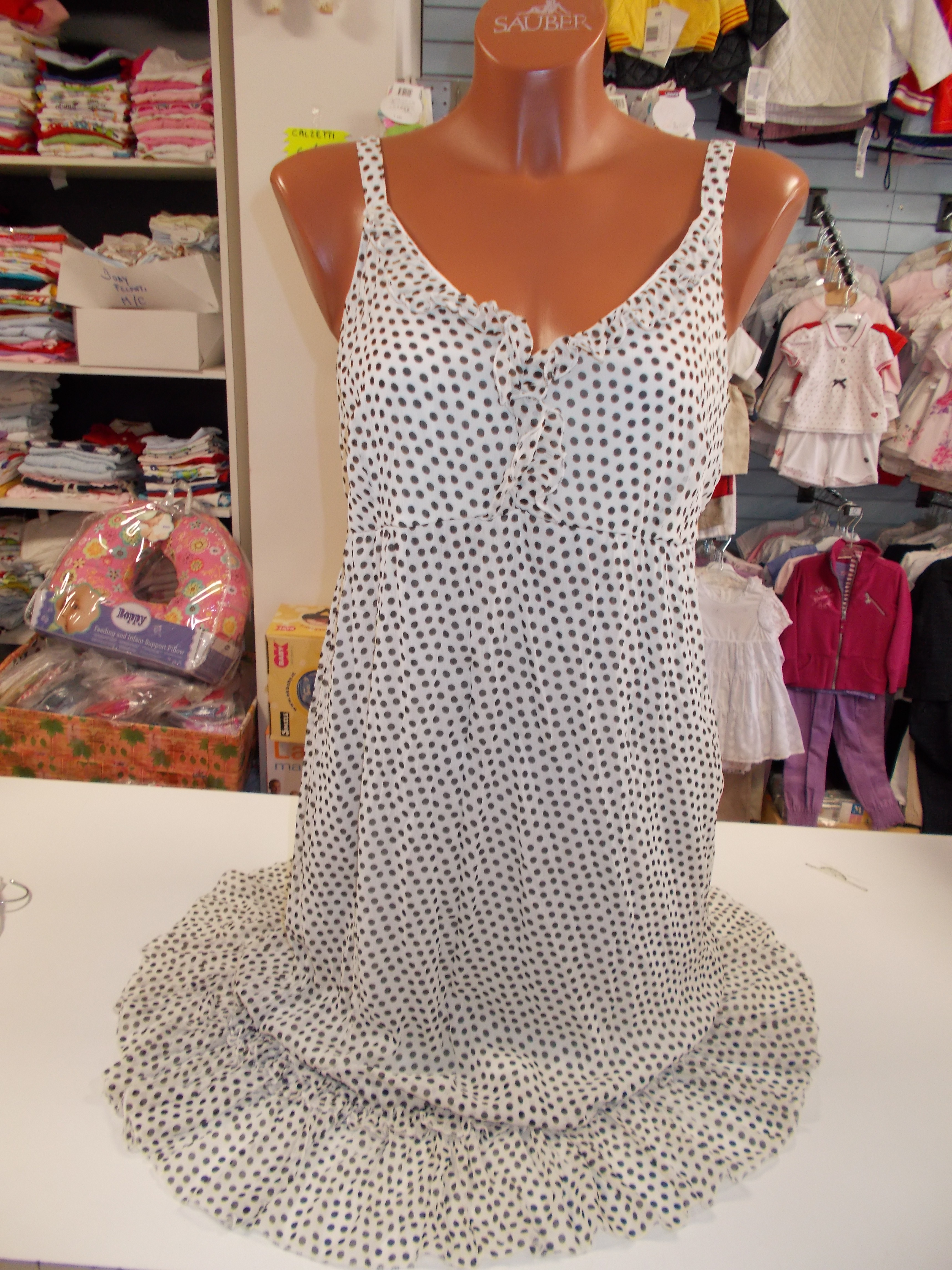 ABITO SOTTOVESTE POIS La Sanitaria di Barco Mariangela