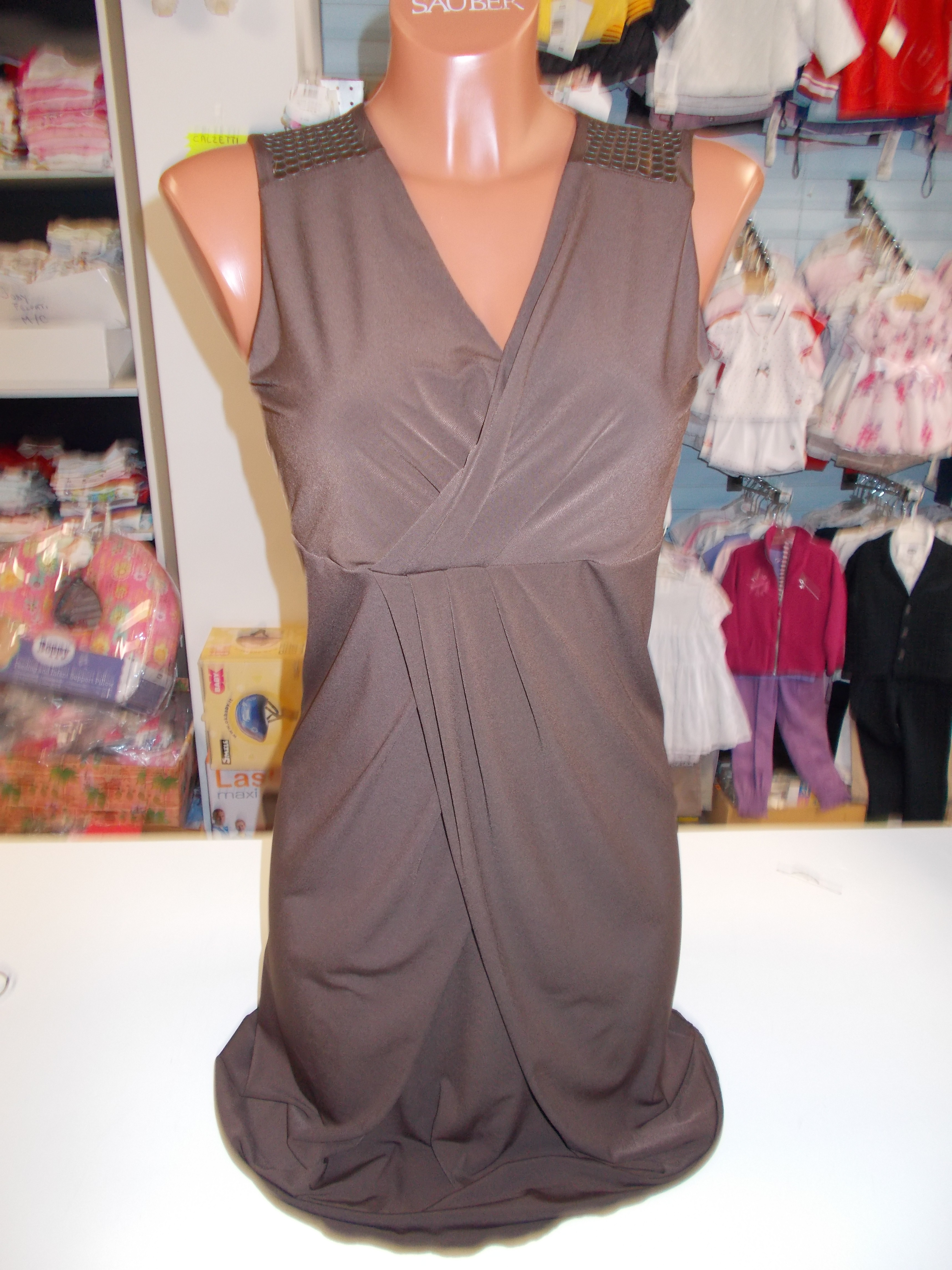 ABITO MARRONE La Sanitaria di Barco Mariangela