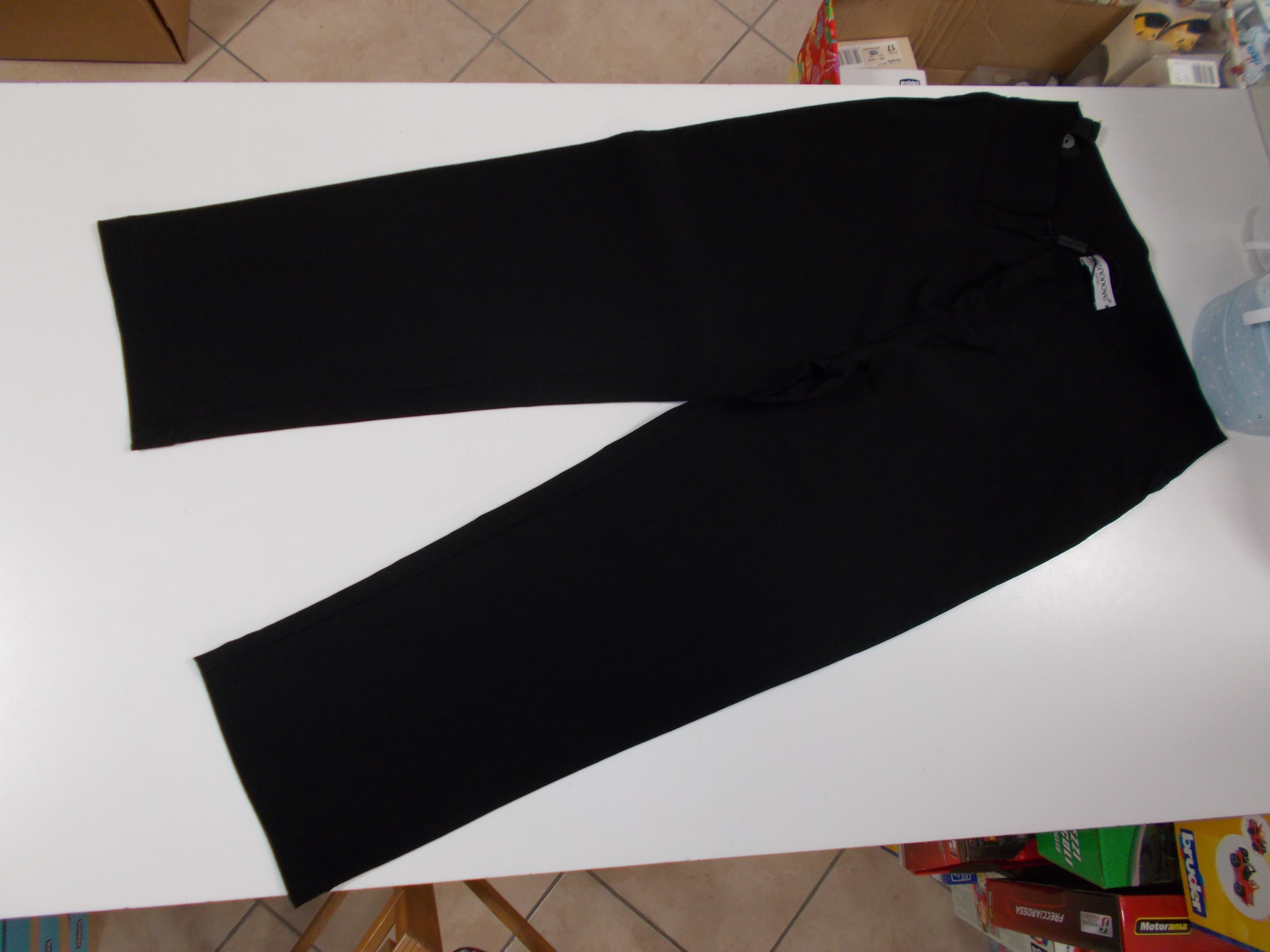 PINOCCHIETTO TINTA UNITA La Sanitaria di Barco Mariangela