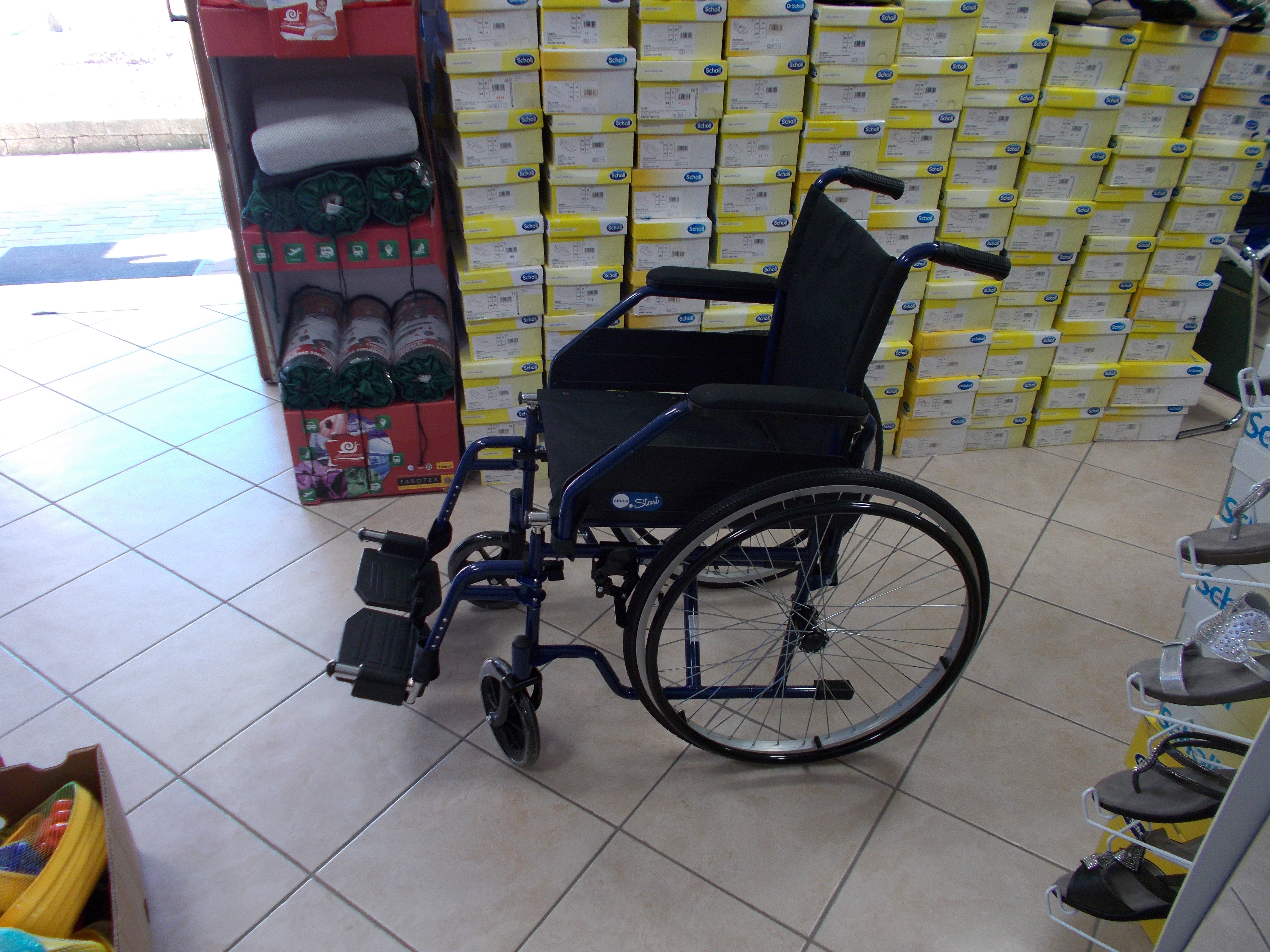 SEDIA A ROTELLE La Sanitaria di Barco Mariangela